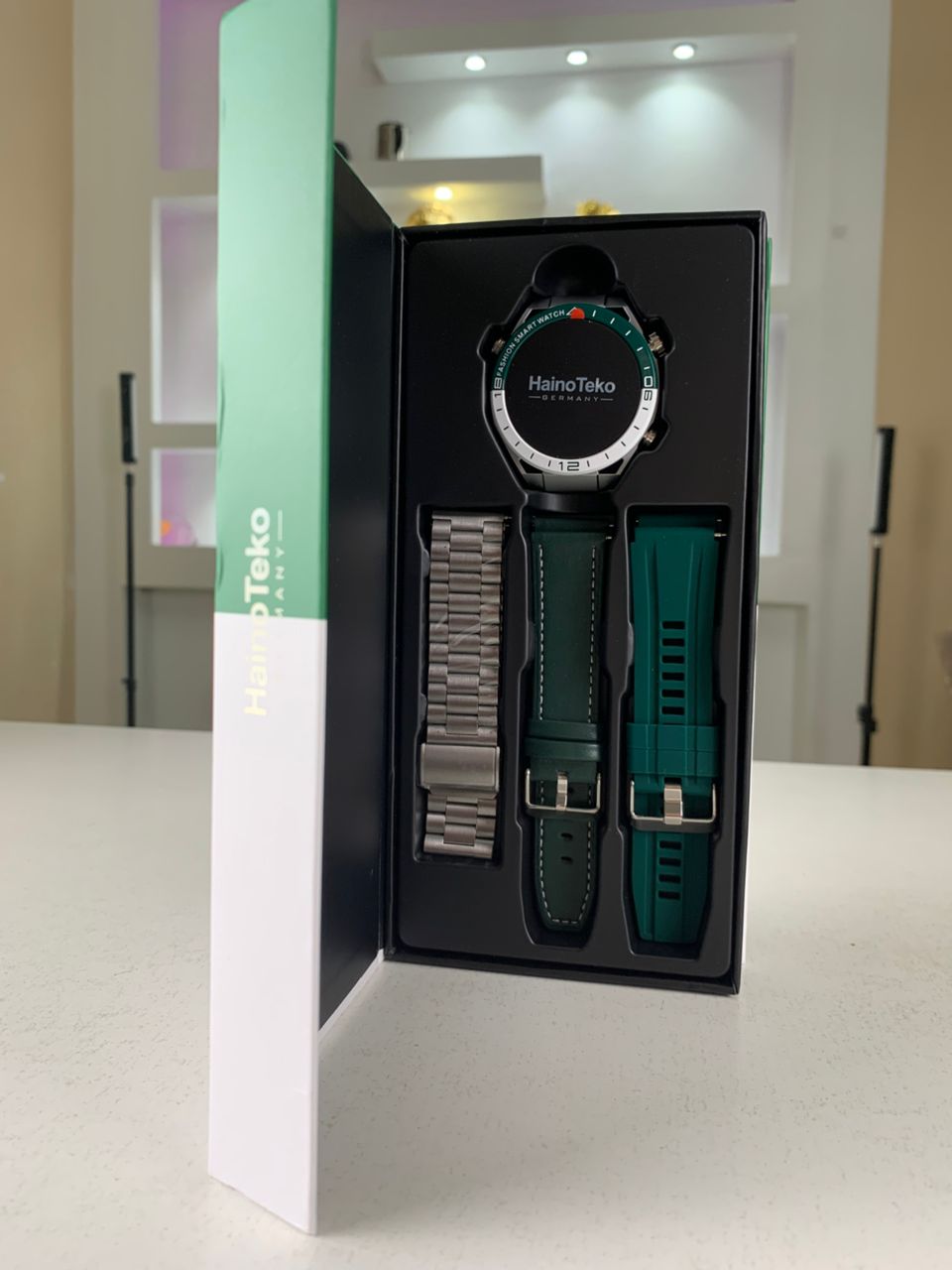 Montre Connectée HAINO TEKO RW67 — Intelligence & Style à Votre Poignet