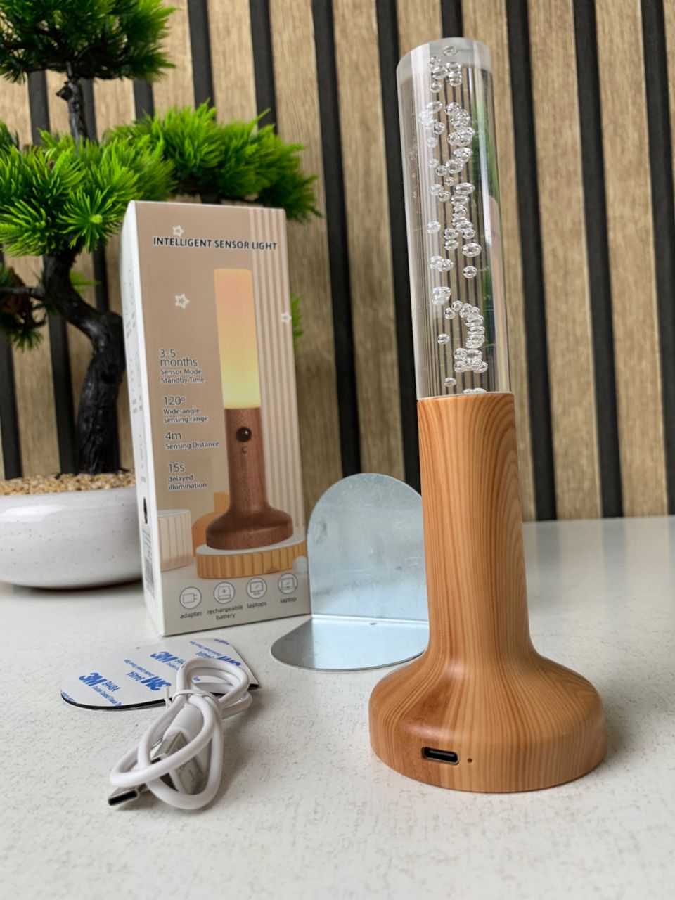 Applique Murale Rechargeable en Bois avec Détecteur de Mouvement – Effet Glow | مصباح جداري محمول