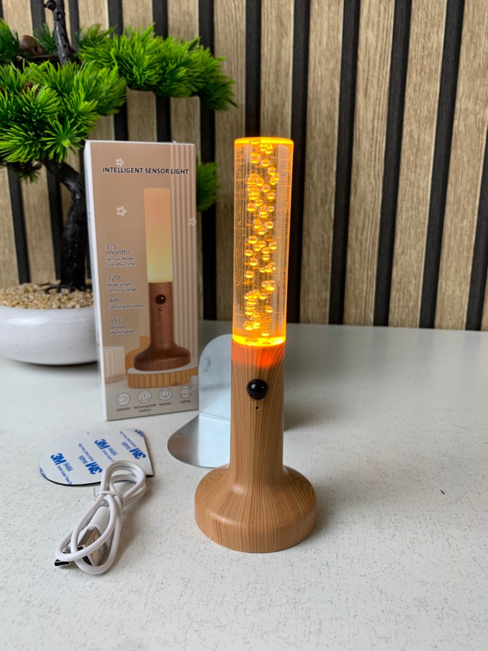 Applique Murale Rechargeable en Bois avec Détecteur de Mouvement – Effet Glow | مصباح جداري محمول